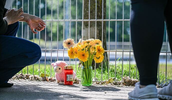 Nach dem Fund von leblosem Kind in Auto