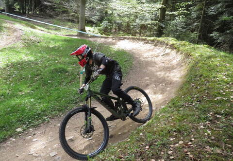 Schluss mit rasanten Abfahrten:Der Bikepark ist Geschichte.