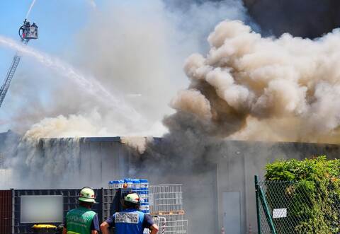 Brand in Reutlinger Industriegebiet