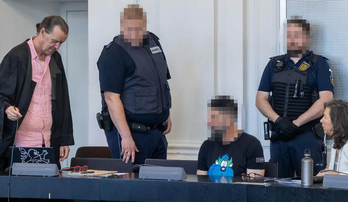Prozess Versuchter Mord Schwurgericht