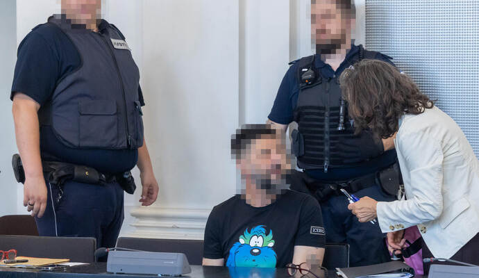 Prozess Versuchter Mord Schwurgericht