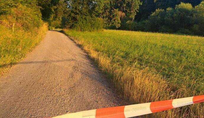 „Es besteht Lebensgefahr“, warnt das Schild, das die Gemeinde angebracht hat.