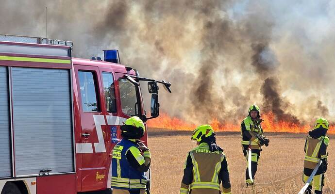 Flächenbrand bei Karlsruhe