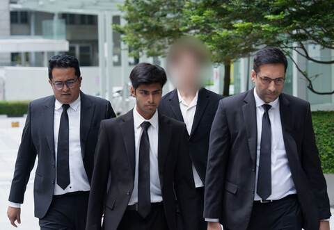 Französischer Teenager in Singapur vor Gericht