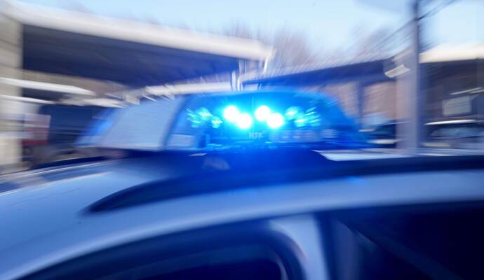 Polizei mit Blaulicht