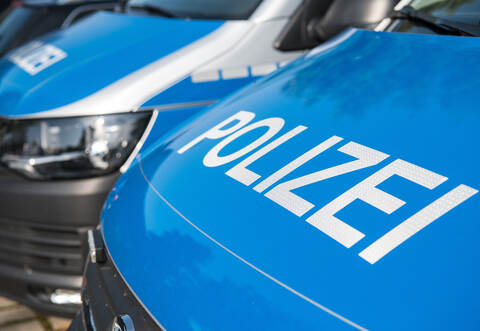 Polizeifahrzeug, Beschriftung 