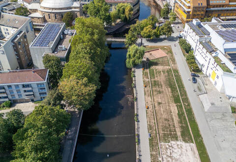Der Waisenhausplatz an der Enz bietet viel Platz fürs „Testen, Erleben und Chillen“, wie es auf der Testival-Homepage heißt.