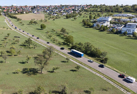 Autobahn A8. Fahrbahndeckenerneuerung zwischen den Anschlussstellen Pforzheim-Süd und Heimsheim
