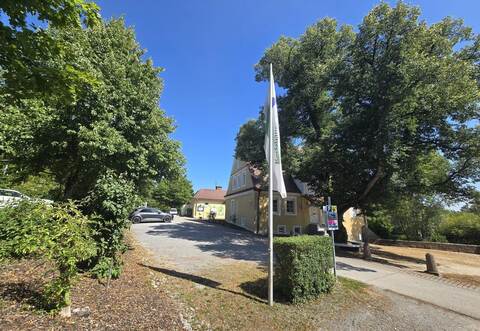 Malerisch gelegen, aber insolvent: der Golfplatz Karlshäuser Hof.