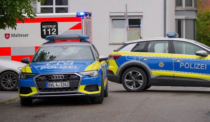 Polizei umstellt Wohnhaus - Festnahme nach Familienstreit