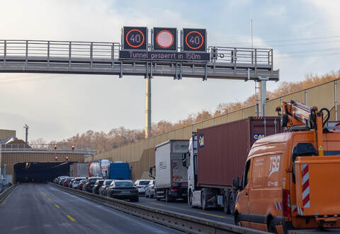 VU A8 Tunnel Pforzheim Ost Niefern Eutingen
