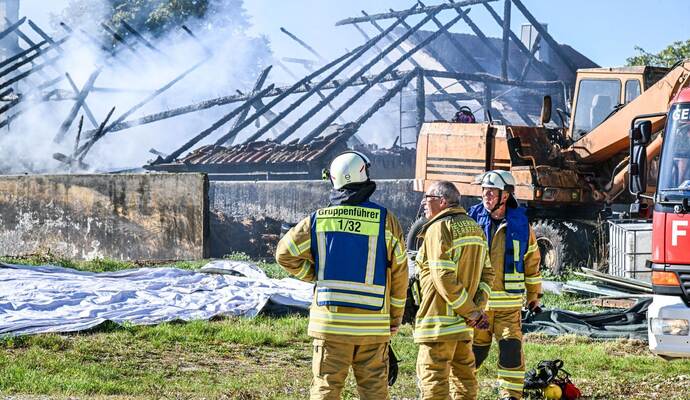 Polizei ermittelt nach Brand in landwirtschaftlichem Gebäude
