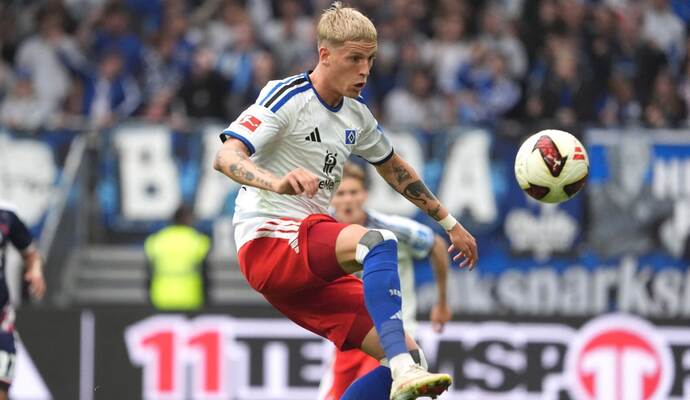 Albert Grönbæk vom Hamburger SV