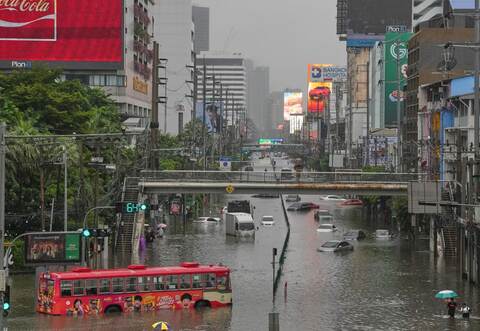 Überschwemmungen in Thailand