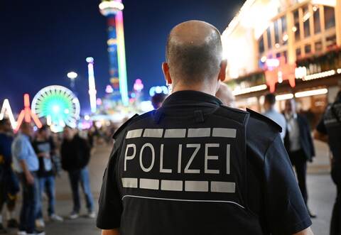 Polizei auf den Cannstatter Wasen