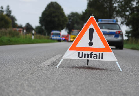 Bei Mönsheim kam es zu einem Unfall.