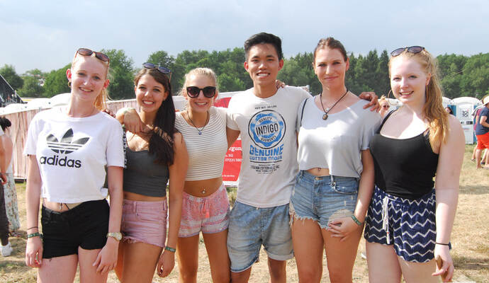 Alles klar auf dem Campingplatz war im vergangenen Jahr bei dieser Gruppe von Happiness-Fans. Alles klar auf dem Campingplatz war im vergangenen Jahr bei dieser Gruppe von Happiness-Fans.