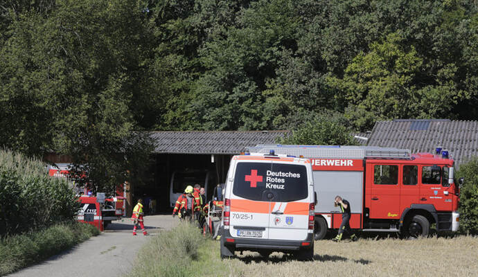 In Öschelbronn hat ein rauchender Wäschetrockner 22 Feuerwehrleute auf den Plan gerufen. In Öschelbronn hat ein rauchender Wäschetrockner 22 Feuerwehrleute auf den Plan gerufen.