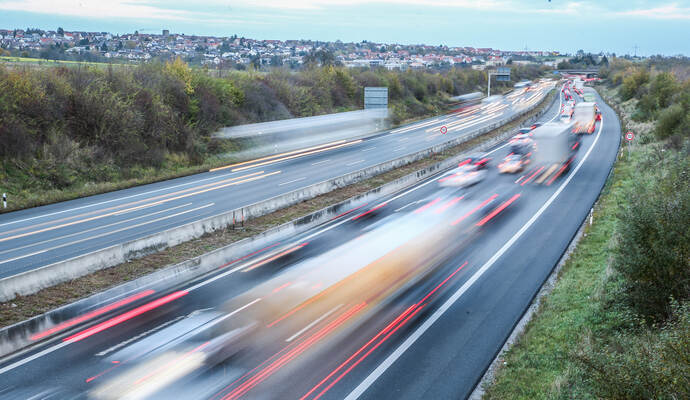 Die A8 in der Region.