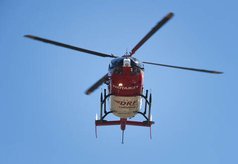 Ein Rettungshubschrauber war bei dem Unfall im Einsatz.