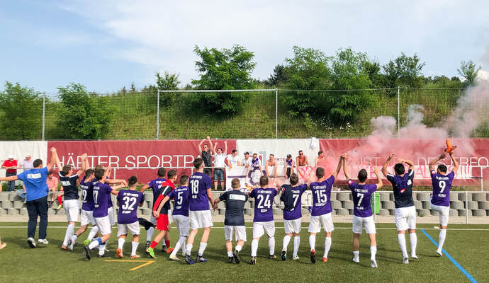 Das letzte Saisonspiel in der Fußball-Oberliga gewann der FC Nöttingen mit 4:2.