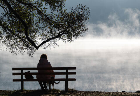 Sommerstimmung adé - es droht der erste Sturm dieses Herbstes.