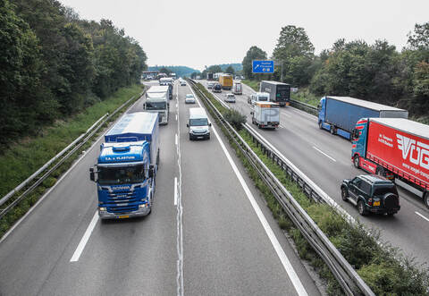Bearbeitungsrückstände sind der Grund, dass die Arbeiten an der Autobahn später starten.