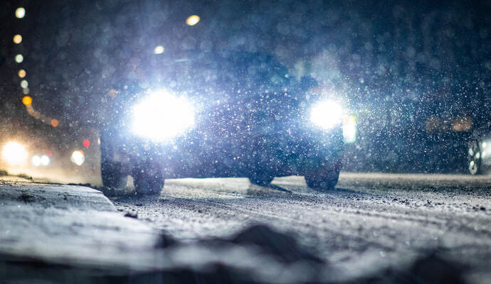 Schneetreiben und glatte Straßen haben in der Region zu zahlreichen Unfällen geführt. Schneetreiben und glatte Straßen haben in der Region zu zahlreichen Unfällen geführt.