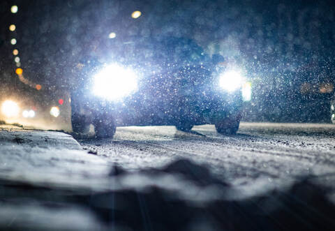 Schneetreiben und glatte Straßen haben in der Region zu zahlreichen Unfällen geführt. 