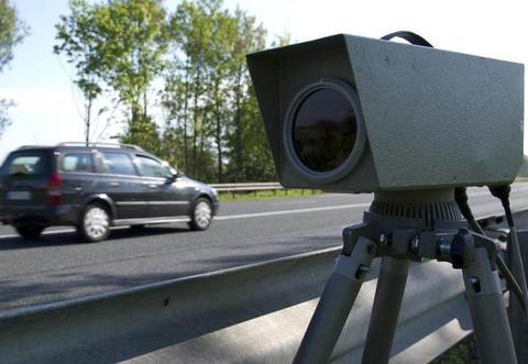 Zwischen Wössingen und Königsbach-Stein wurden von der Polizei Raser herausgefischt.