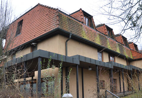 In diesem Nebengebäude von „Haus Schmie“ hat sich die Tat abgespielt. Der Syrer und seine Familie sind seit rund einem Jahr hier untergebracht.