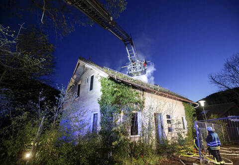 Ein seit Jahren leer stehendes Gebäude an der Olgastraße in Bad Wildbad ist in Brand geraten.