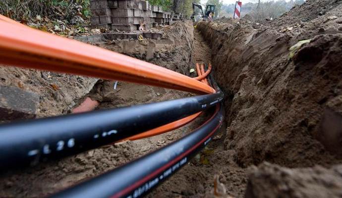Kabel für den Anschluß von Breitband-Internetverbindungen Kabel für den Anschluß von Breitband-Internetverbindungen