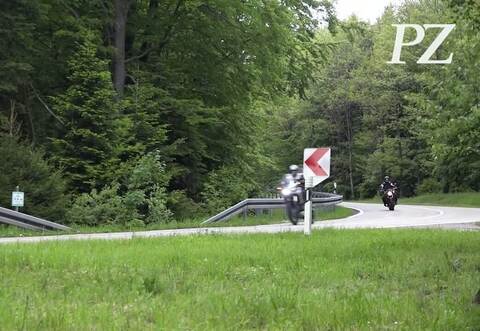 Auf der L340 zwischen Eyachbrücke und Dobel haben die Beamten motorisierte Verkehrsteilnehmer gezielt überprüft.