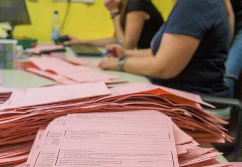 Auszählung Wahl 2019 im Rathaus Bad Wildbad.