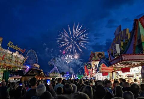 Ein unvergessliches Erlebnis: Das Abschlussfeuerwerk der Pforzemer Mess gilt jedes Jahr als Höhepunkt der Veranstaltung.