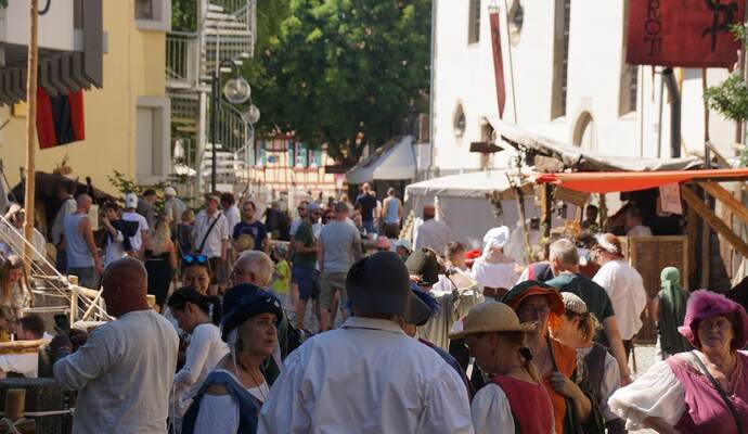 Mit dem Verlauf des Peter-und-Paul-Fests ist die Polizei größtenteils zufrieden. Mit dem Verlauf des Peter-und-Paul-Fests ist die Polizei größtenteils zufrieden.