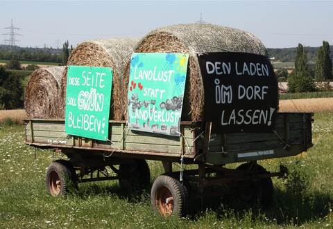 Die Satzungsbeschlüsse zum Marktstandort „Seite“ in Wiernsheim sind gefasst. Der Widerstand gegen das Projekt, wie hier zu Anfang, ist aber geblieben.