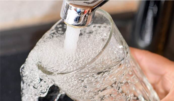 Weitsicht ist bei den Planungen zur Wasserversorgung einer Gemeinde erforderlich. Ausfälle kann man sich auf diesem Gebiet nicht leisten. Foto: pleul/dpa-Archiv Weitsicht ist bei den Planungen zur Wasserversorgung einer Gemeinde erforderlich. Ausfälle kann man sich auf diesem Gebiet nicht leisten. Foto: pleul/dpa-Archiv