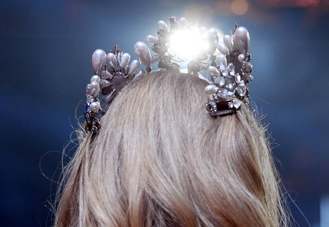 Vielleicht darf bald die Enzbergerin Yasmin Menzel diese Krone tragen.