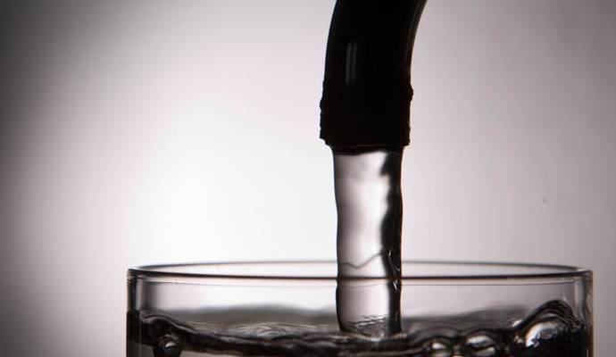 Aufatmen im Kreis Calw und in Engelsbrand: Das Trinkwasser muss nicht mehr abgekocht werden. Aufatmen im Kreis Calw und in Engelsbrand: Das Trinkwasser muss nicht mehr abgekocht werden.