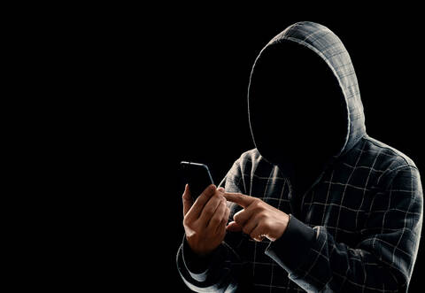 Unbekannte wollen ältere Menschen aus der Region um ihre Ersparnisse bringen.