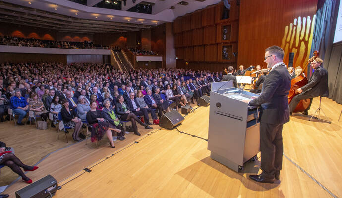 Rund 2000 Besucher begrüßte OB Peter Boch beim Neujahrsempfang der Stadt Pforzheim.