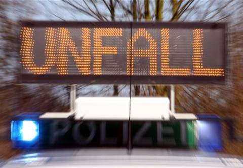 Weil sie zu spät bemerkte, dass ein Autofahrer vor ihr abbremste, fuhr eine 33-Jährige diesem auf.