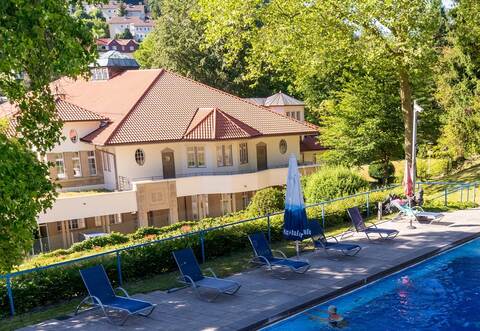 Nach längerer coronabedingter Zwangspause öffnet die Bad Wildbader Vital Therme ab Dienstag, 22. März, wieder ihre Tore. Archivfoto: Moritz