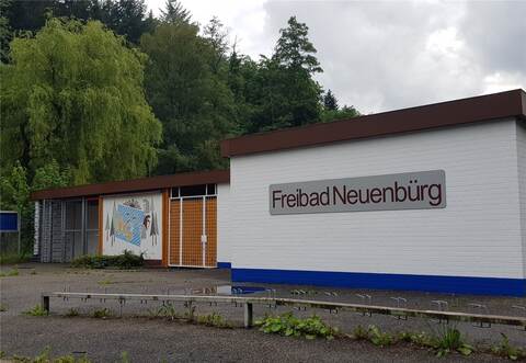 Laut Kämmerin Gabriele Häußermann soll es zwei Besucherzeiten geben: So könnten von 9 bis 13.30 Uhr und von 14.30 bis 19 Uhr je 600 Schwimmer das Freibad nutzen. Archivfoto: Hegel