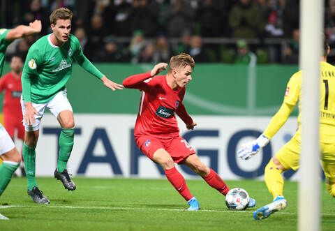 Beim 1. FC Heidenheim hat der Birkenfelder David Otto (Mitte) schon oft gejubelt. Das soll auch in der Relegation gegen Werder Bremen so sein. Foto: dpa
