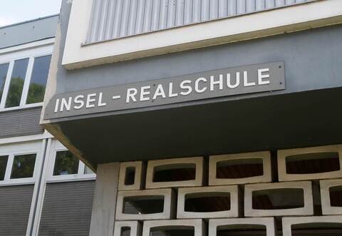 Ein Schüler der Insel-Realschule in Pforzheim war positiv auf das Coronavirus getestet worden.