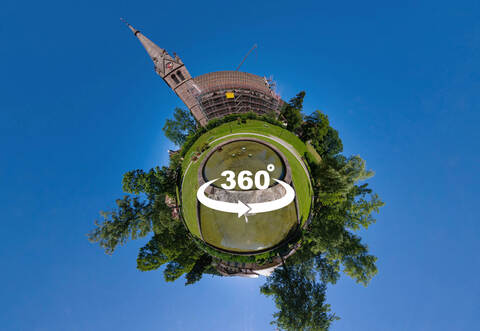 Höfen als "Little Planet".