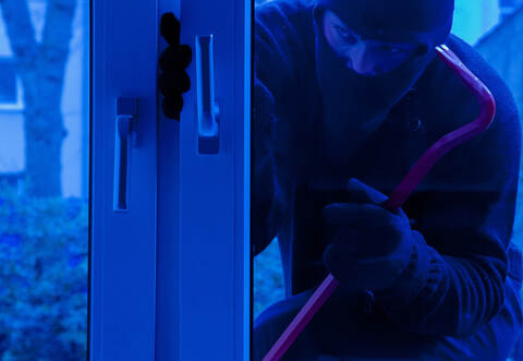 Geringe Beute, hoher Schaden: Einbrecher in ein Mühlacker Gymnasium fanden nur eine kleine Menge Bargeld.